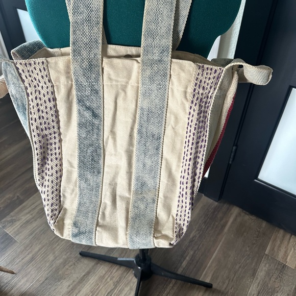 We the free tote bag like new - Picture 4 of 7